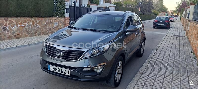 Gris / plata Usado 2011 Kia Sportage SUV | 9500 € (Precio justo) - Imagen 1/4