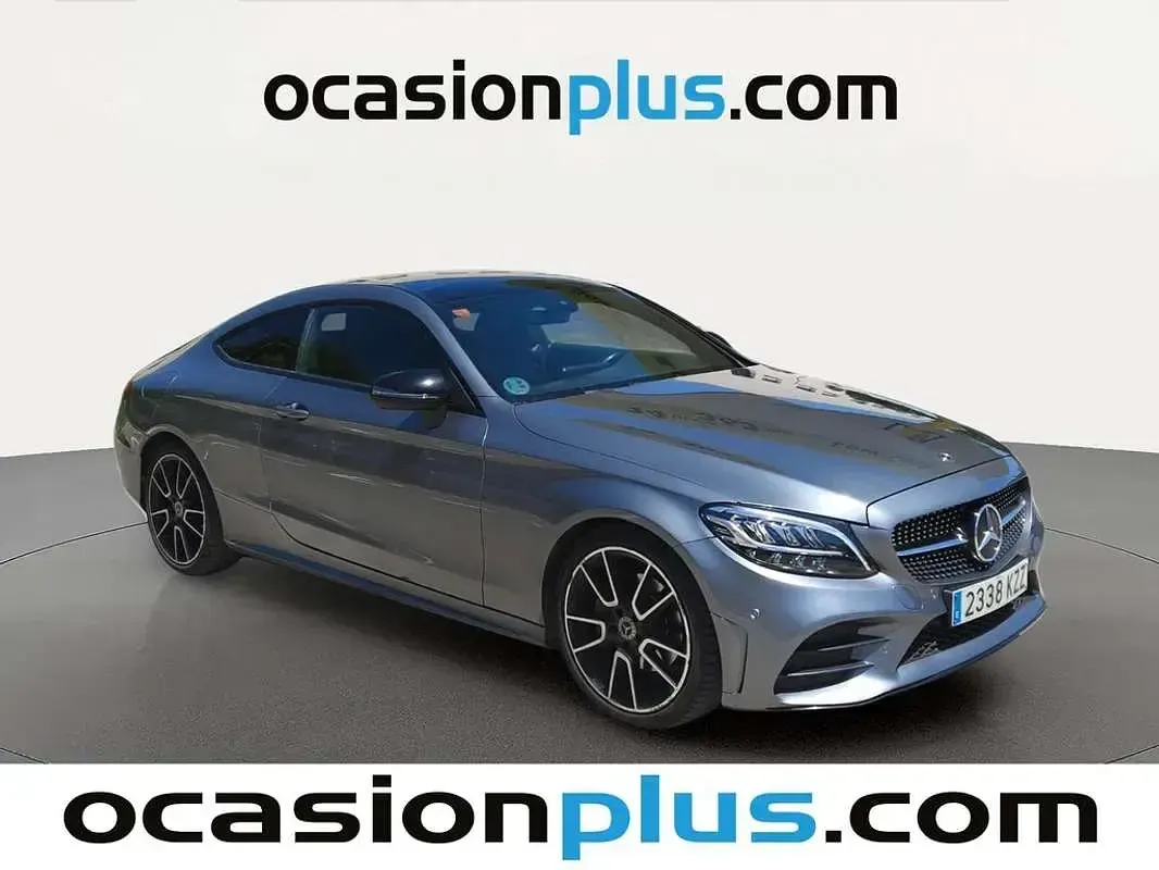 Usado Mercedes C220 194 CV (142 kW) 2019 Gris Coupe