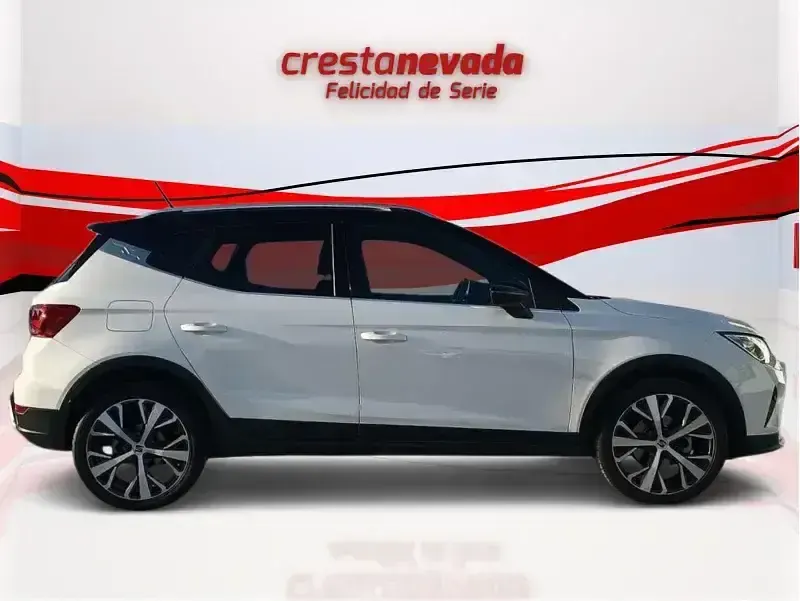 Usado Seat Arona Xperience 110 CV (80 kW) 2022 SUV
