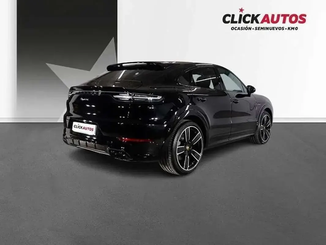 Usado Porsche Cayenne 344 CV (253 kW) 2023 Negro SUV
