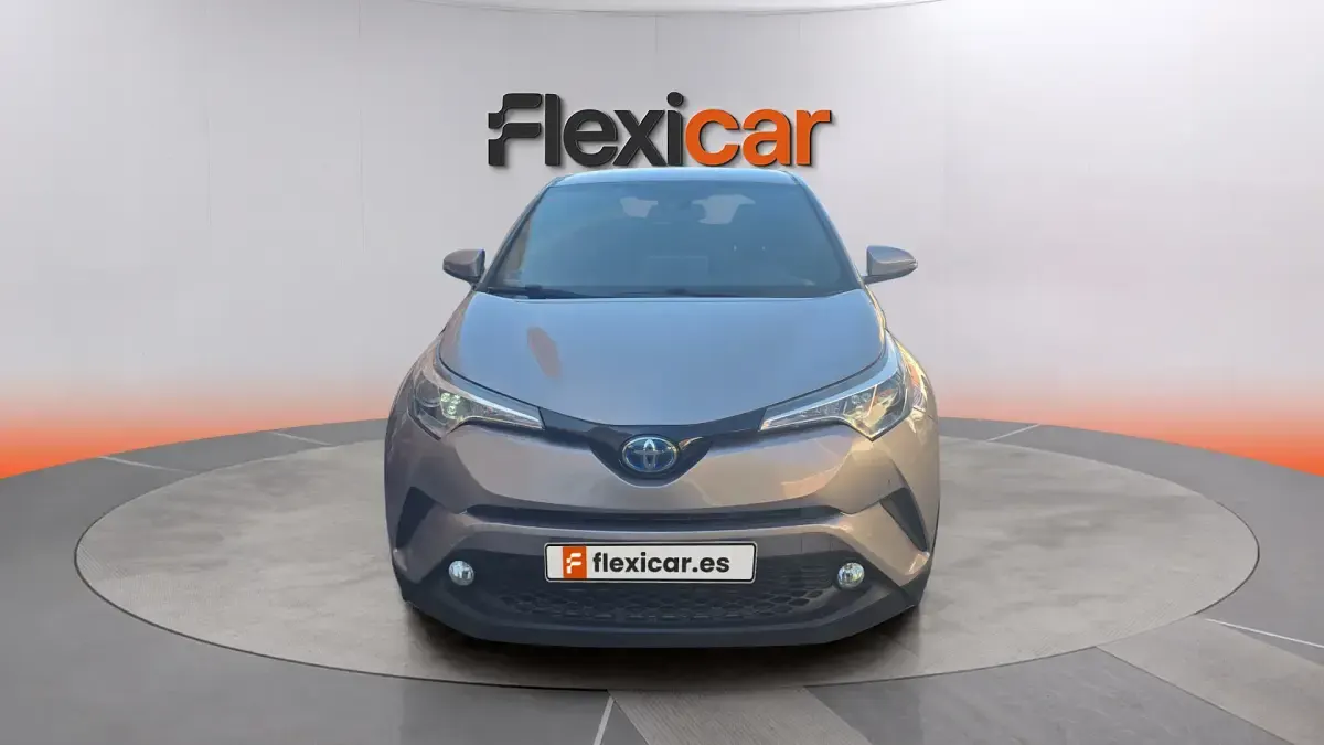 Usado Toyota C-HR Advance 122 CV (89 kW) 2019 Gris SUV