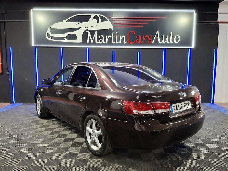 Usado Hyundai Sonata Comfort 140 CV (102 kW) 2007 Marrón Berlina
