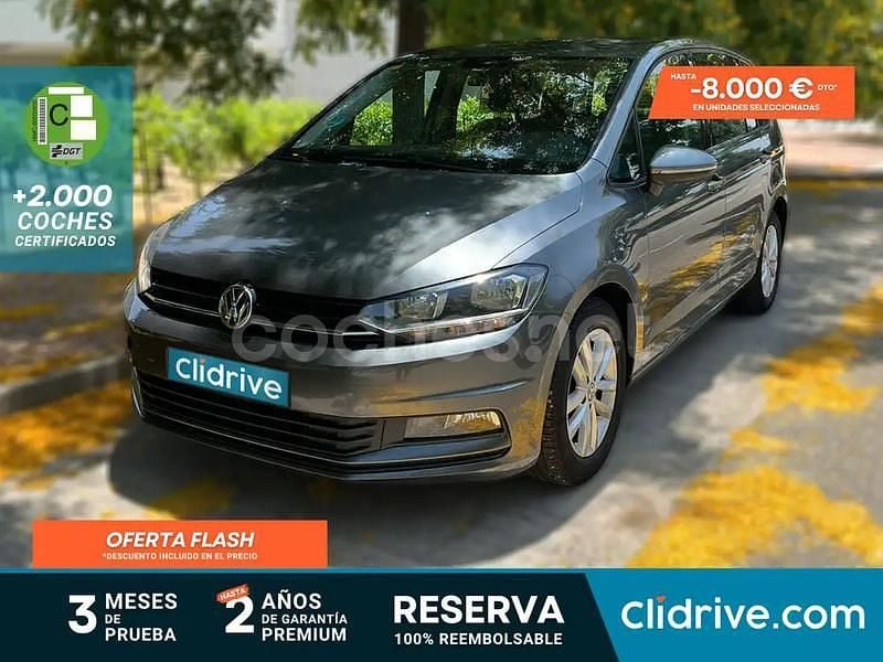 Gris / plata Usado 2018 VW Touran Edition Monovolumen | 14.990 € (Precio justo) - Imagen 1/4