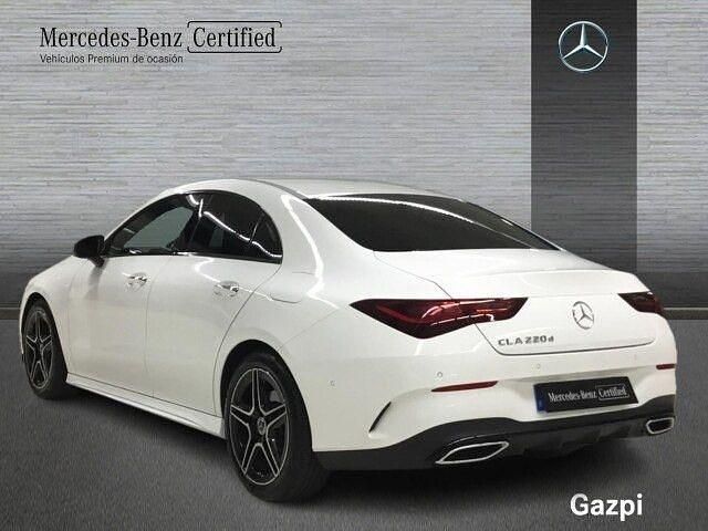 Usado Mercedes CLA220 AMG line 190 CV (139 kW) 2025 Blanco Berlina