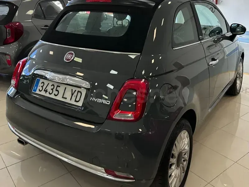 Usado Fiat 500 Dolcevita 70 CV (51 kW) 2022 Gris / plata Berlina