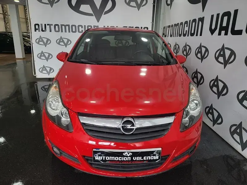 Usado Opel Corsa 85 CV (62 kW) 2010 Rojo Utilitario