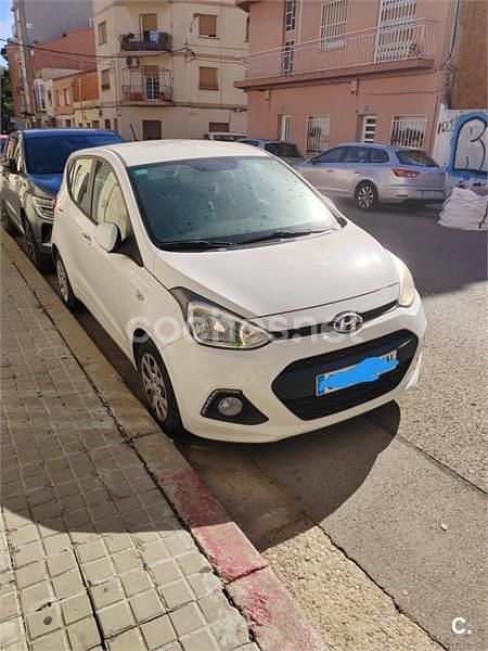 Blanco Usado 2014 Hyundai i10 Utilitario | 7300 € (Precio justo) - Imagen 1/4