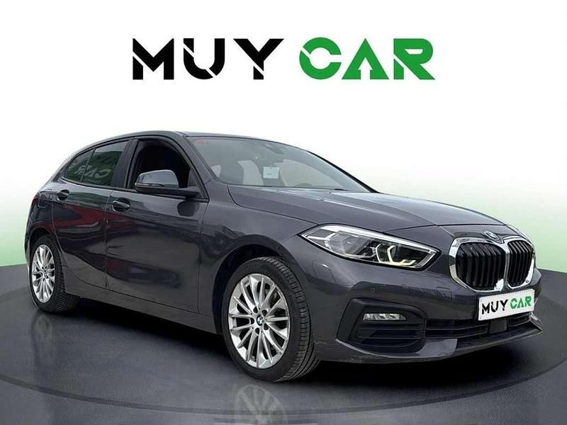 Usado BMW 118 150 CV (110 kW) 2020 Gris Utilitario