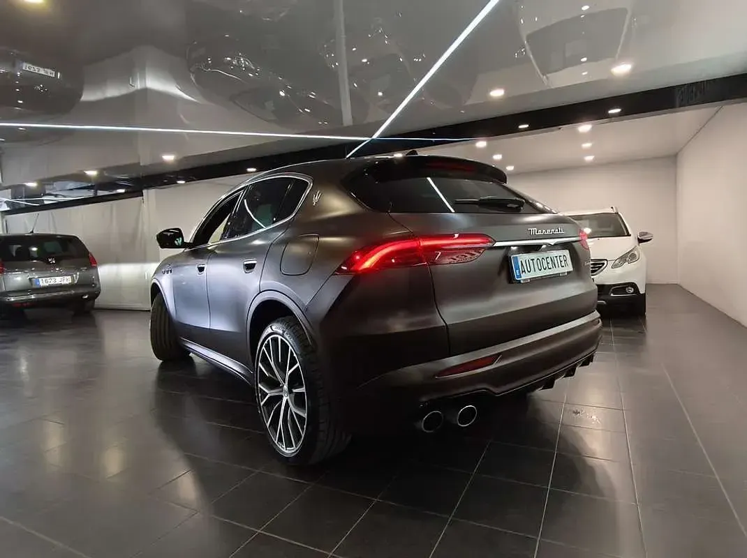 Usado Maserati Grecale GT 299 CV (219 kW) 2022 Marrón SUV