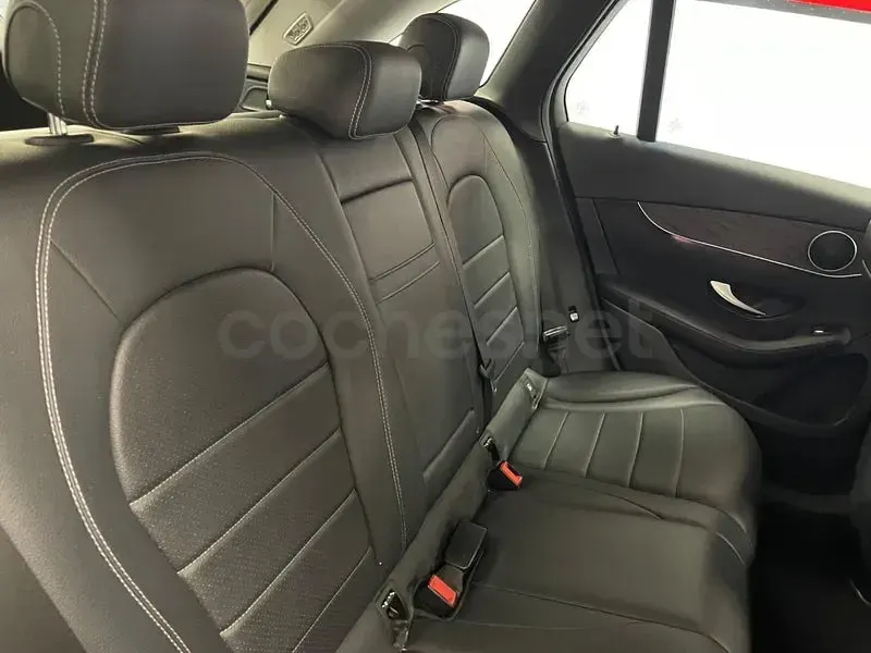 Usado Mercedes GLC250 204 CV (150 kW) 2016 Gris / plata SUV