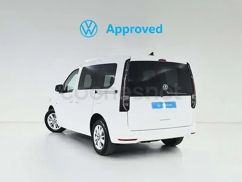 Usado VW Caddy 102 CV (75 kW) 2025 Blanco Monovolumen