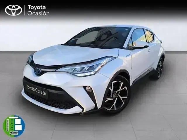 Käytetty Toyota C-HR Advance 122 HP (89 kW) 2022 Valkoinen Katumaasturi