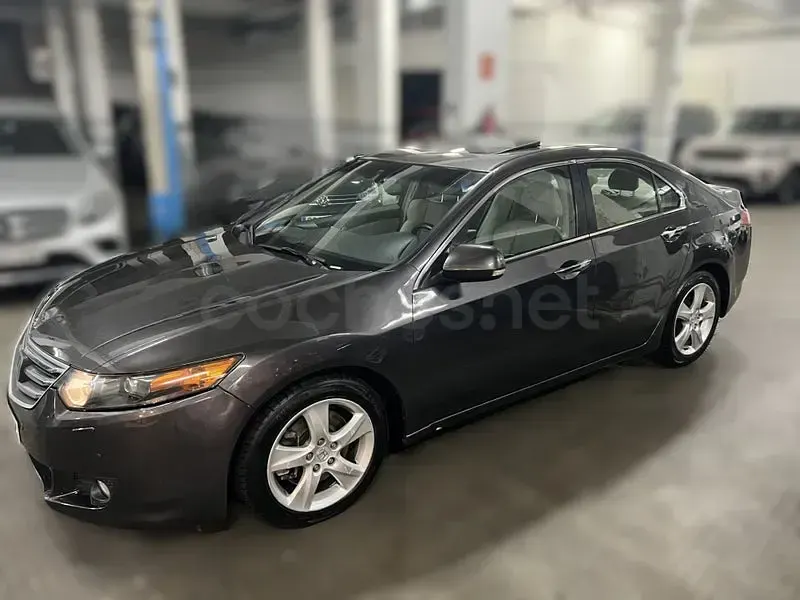 Usado Honda Accord Executive 201 CV (147 kW) 2009 Gris / plata Familiar