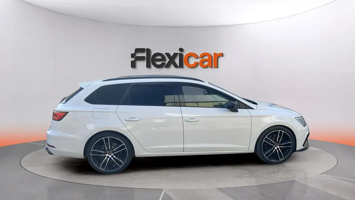 Usado Seat Leon CUPRA 290 CV (213 kW) 2019 Blanco Berlina