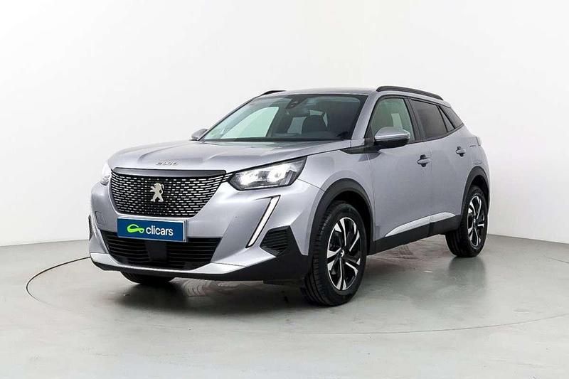 Usado Peugeot 2008 Allure 131 CV (96 kW) 2021 Gris SUV