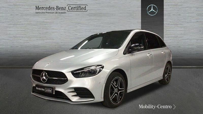 Iridiumsilver, metallic paint Usado 2023 Mercedes B250 AMG line Monovolumen | 37.900 € - Imagen 1/4
