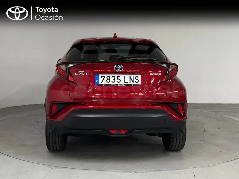 Usado Toyota C-HR Advance 122 CV (89 kW) 2021 Rojo SUV