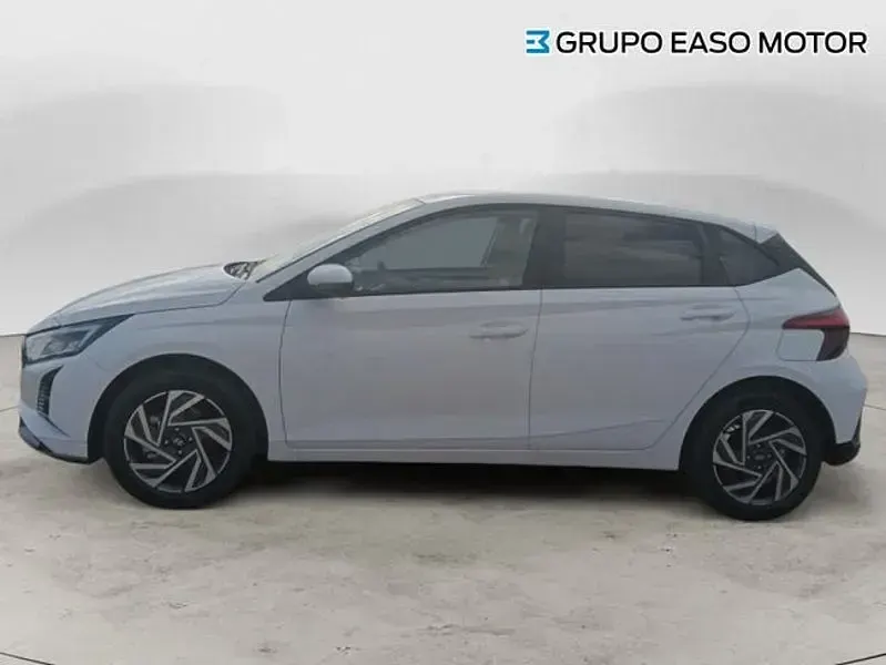 Nuevo Hyundai i20 100 CV (73 kW) 2025 Blanco Utilitario