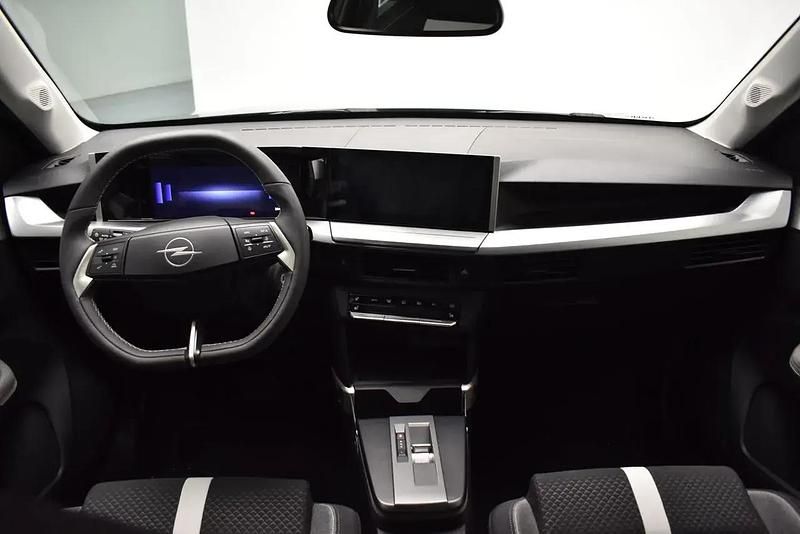Usado Opel Frontera 147 CV (108 kW) 2025 Negro SUV