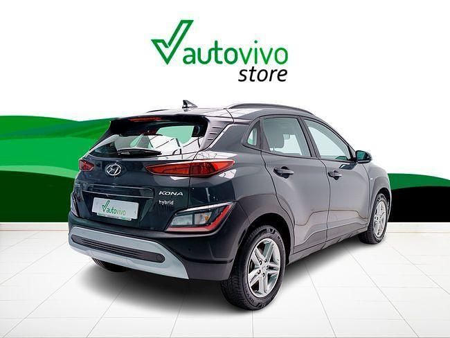 Usado Hyundai Kona 120 CV (88 kW) 2023 Gris / plata SUV