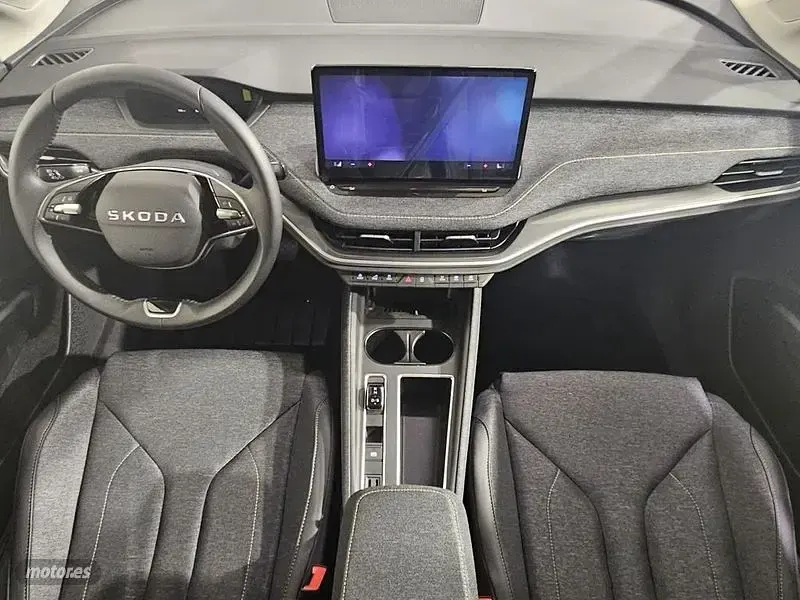 Nuevo Skoda Elroq SportLine 150 kW (204 CV) 2026 Gris / plateado SUV