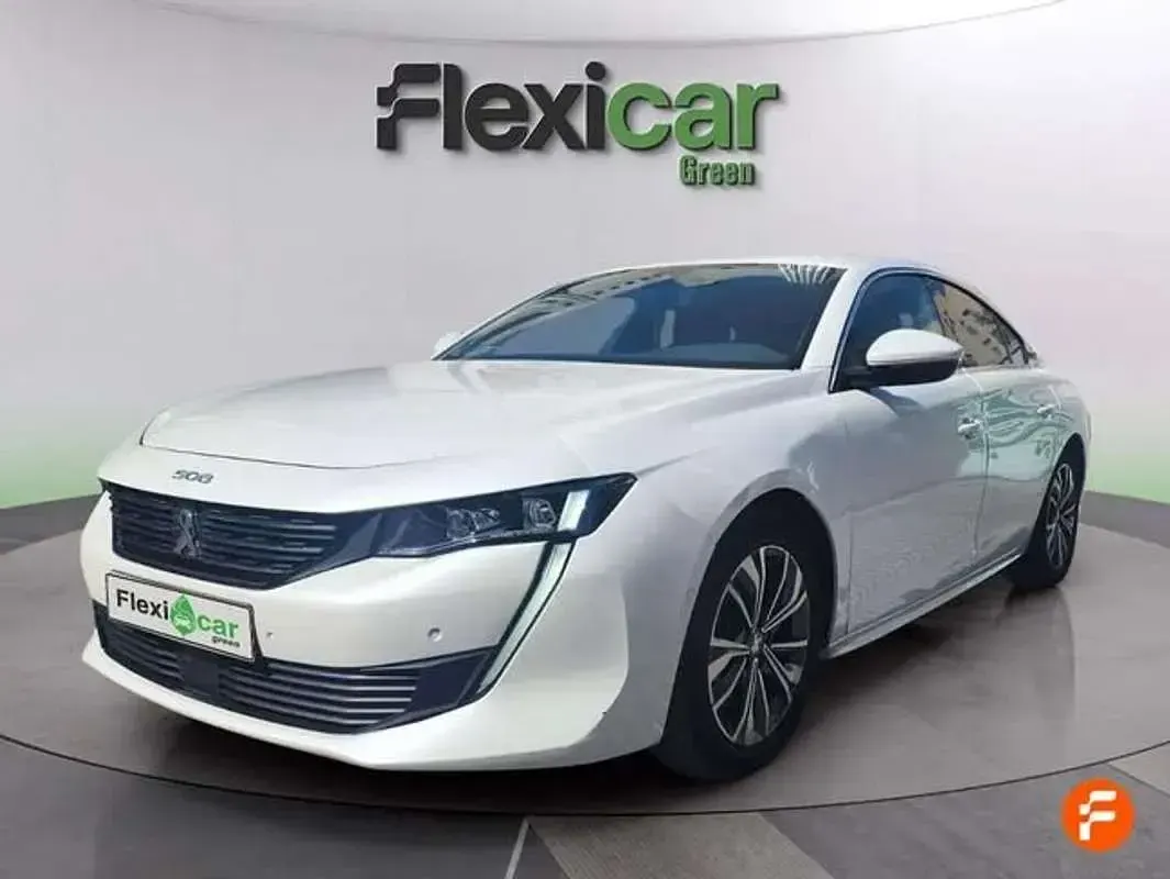 Usado Peugeot 508 SW Allure 226 CV (166 kW) 2021 Blanco Familiar