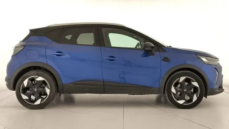 Usado Renault Captur Techno 100 CV (73 kW) 2025 Azul SUV