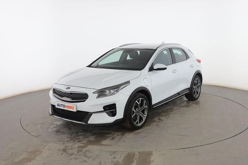 Usado Kia XCeed 141 HP (103 kW) 2020 Branco SUV