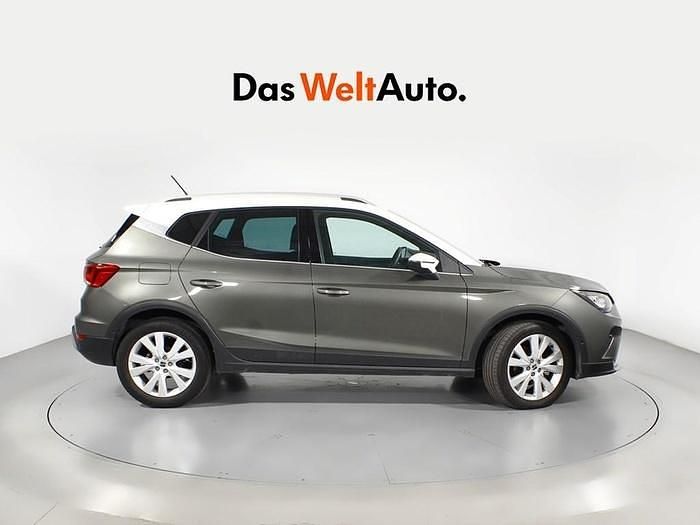 Usado Seat Arona Xperience 115 CV (84 kW) 2025 Gris SUV