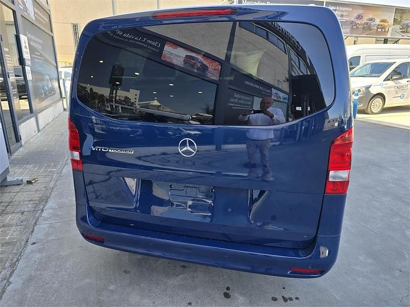 Nuevo Mercedes e-Vito 150 kW (204 CV) 2025 Azul Monovolumen