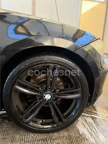 Usado BMW 118 143 CV (105 kW) 2009 Negro Utilitario