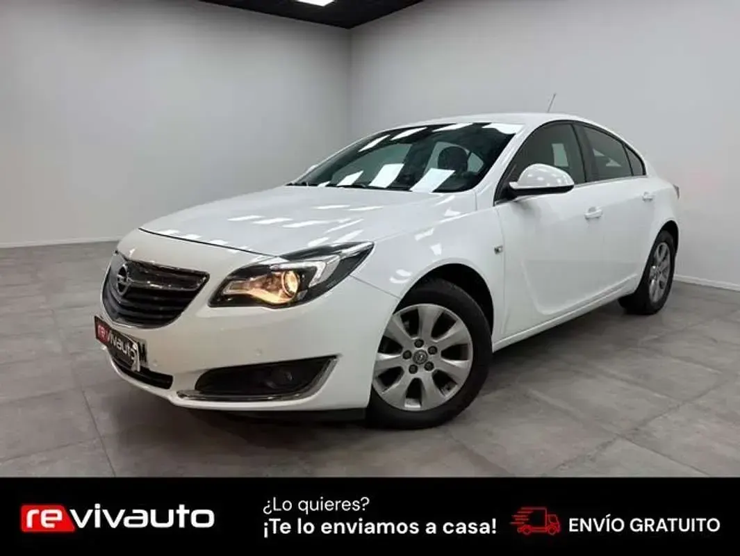 Usado Opel Insignia Expression 120 CV (88 kW) 2016 Blanco Berlina