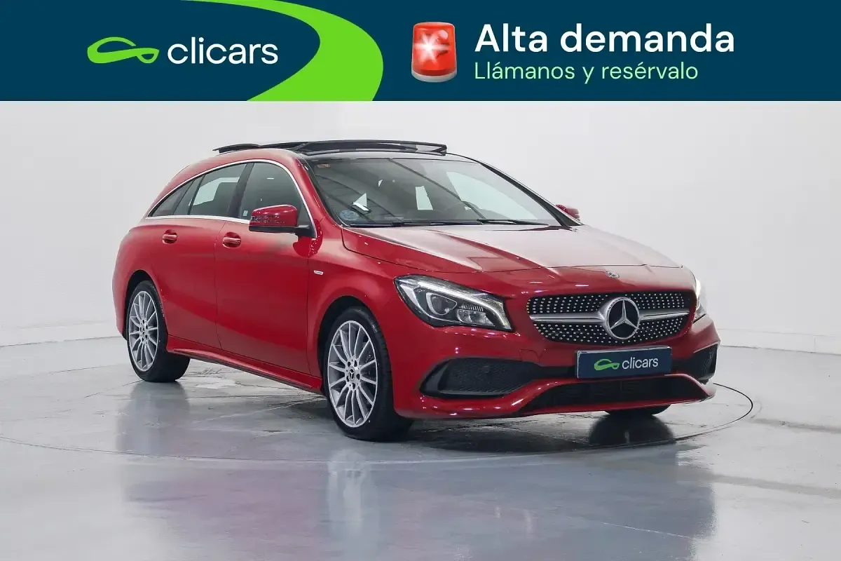 Usado Mercedes CLA200 Shooting Brake 156 CV (114 kW) 2019 Rojo Familiar