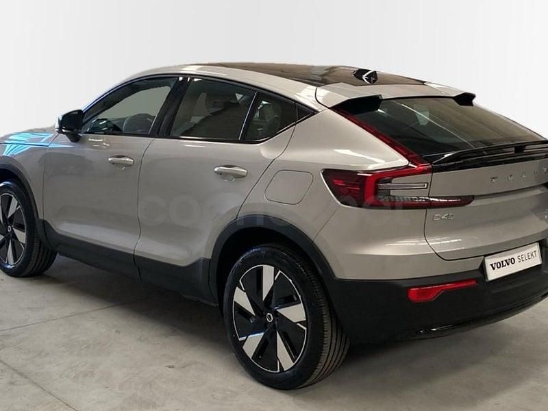 Usado Volvo EC40 Plus 175 kW (238 CV) 2024 Eléctrico SUV