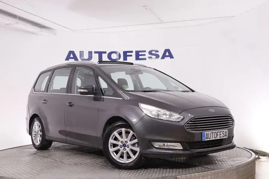 Usado Ford Galaxy Titanium 160 CV (117 kW) 2016 Negra Monovolumen