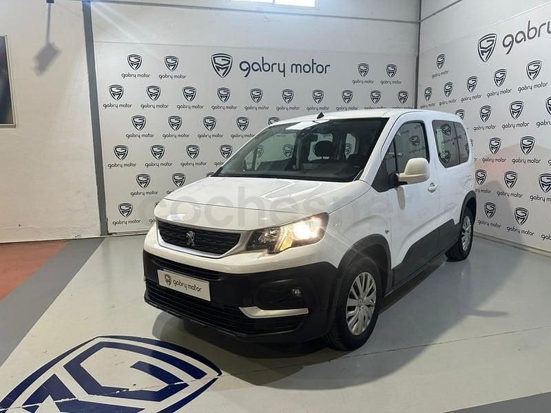 Gebraucht Peugeot Rifter Allure 100 PS (73 kW) 2021 Weiß Van / Kleinbus