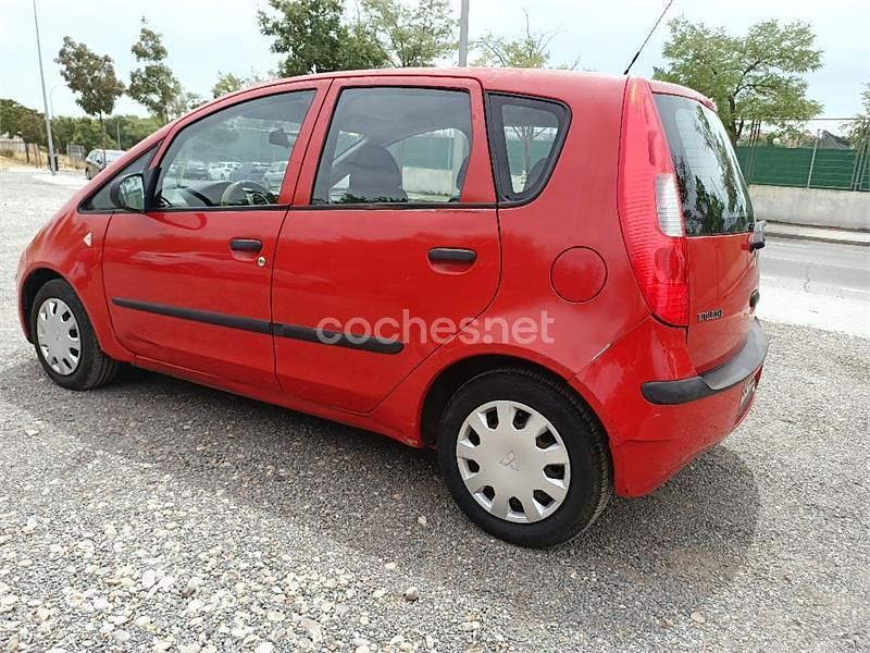 Rojo Usado 2008 Mitsubishi Colt Inform Monovolumen | 2300 € (Buen precio) - Imagen 1/4