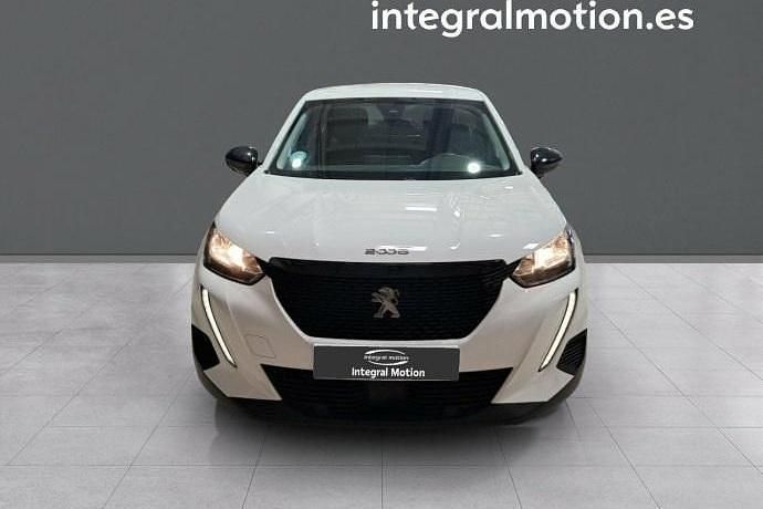 Usado Peugeot 2008 Active 110 CV (80 kW) 2022 SUV