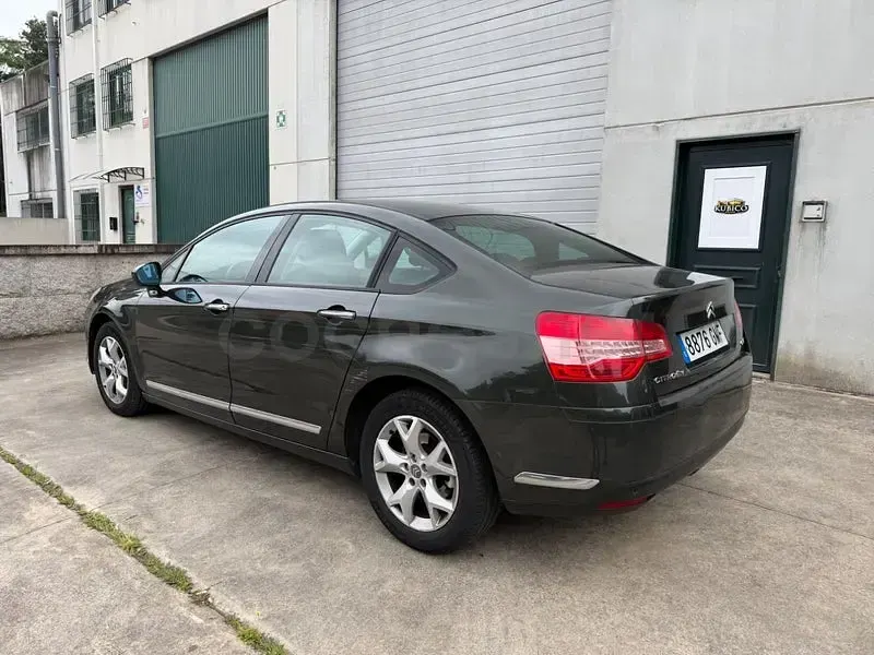 Usado Citroën C5 Exclusive 140 CV (102 kW) 2010 Verde Berlina