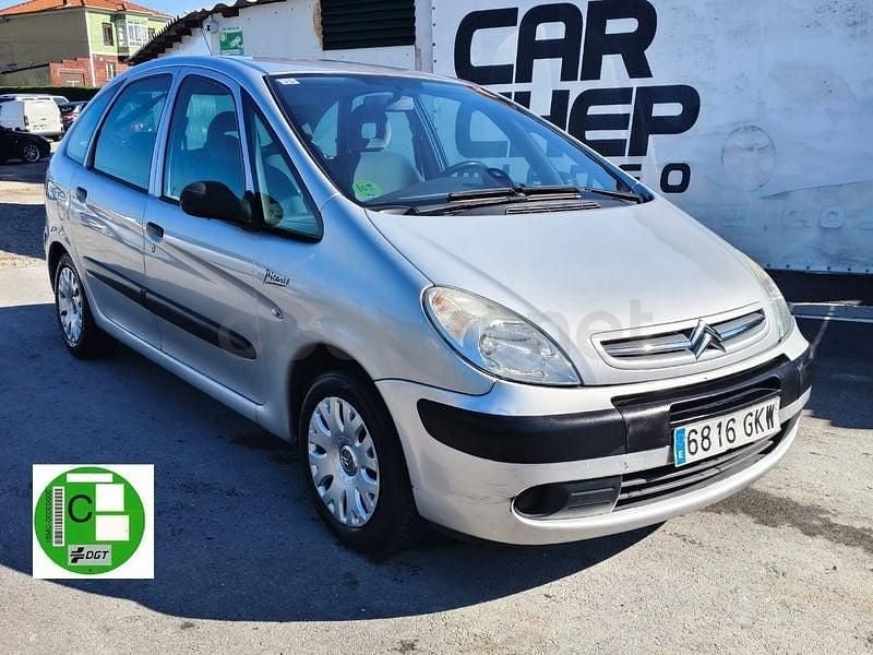 Usado Citroën Xsara Picasso 110 CV (80 kW) 2009 Gris / plata Monovolumen
