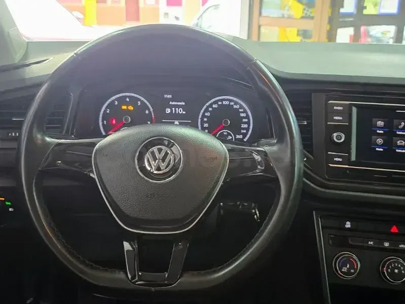 Usado VW T-Roc Advance 115 CV (84 kW) 2018 Azul SUV