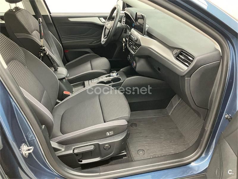 Usado Ford Focus ST-Line 150 CV (110 kW) 2021 Azul Familiar