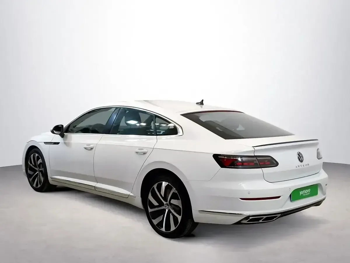 Używany VW Arteon R-line 150 KM (110 kW) 2021 Biały Coupe