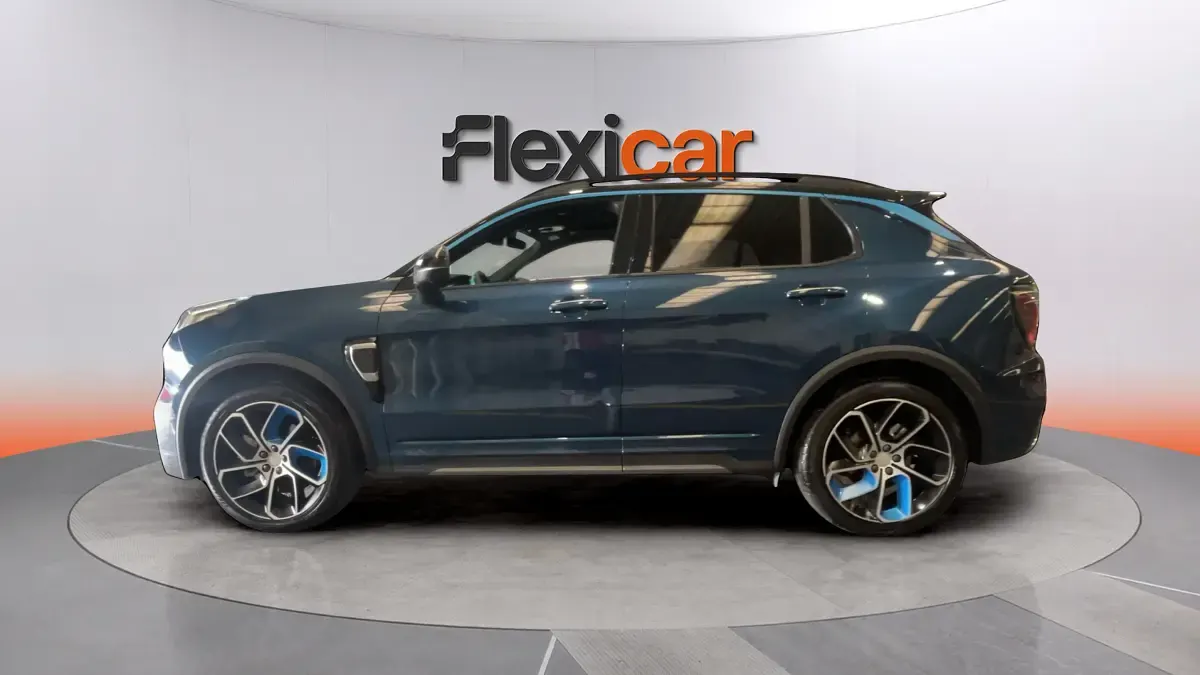 Usado Lynk & Co 01 261 CV (191 kW) 2023 Azul SUV