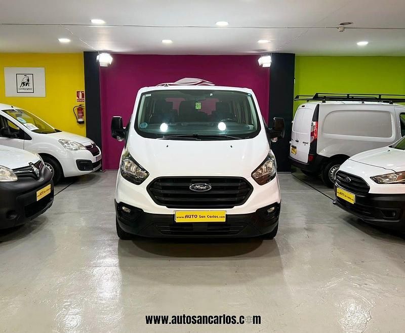 Usado Ford Transit Custom Trend 130 CV (95 kW) 2020 Blanco Familiar