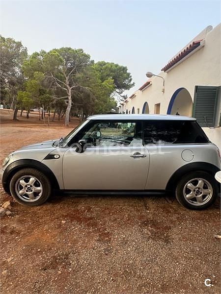 Usado Mini ONE 90 CV (66 kW) 2008 Gris / plata Utilitario