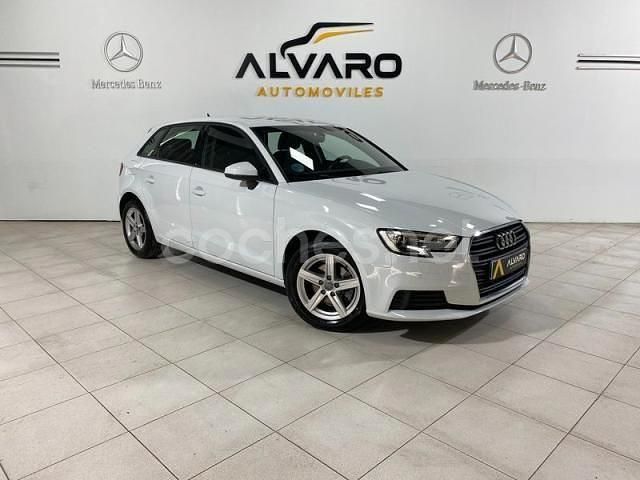 Usado Audi A3 116 CV (85 kW) 2019 Blanco Berlina