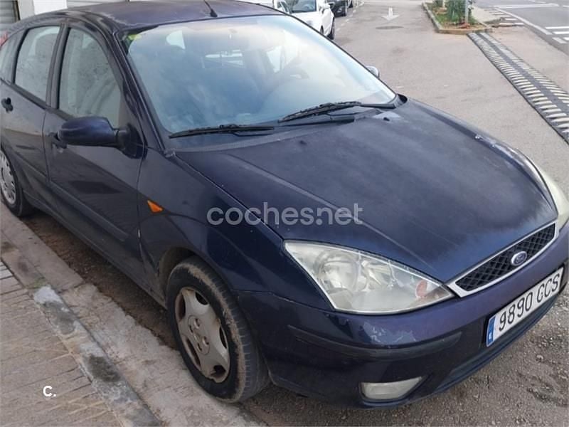 Azul Usado 2002 Ford Focus Trend Berlina | 1800 € (Precio justo) - Imagen 1/4