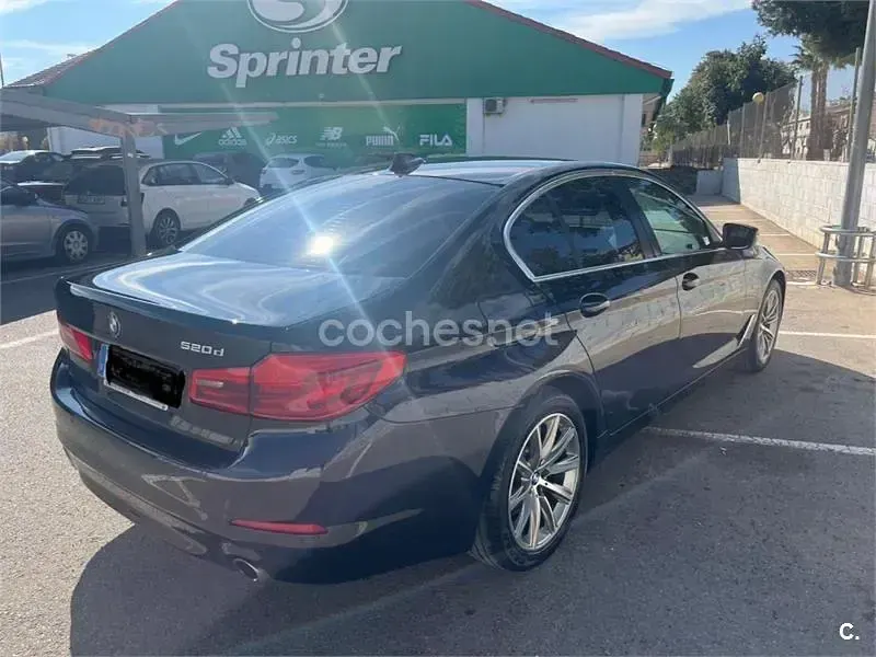 Używany BMW 520 Efficient Dynamics 190 KM (139 kW) 2017 Czarny Sedan/Limuzyna