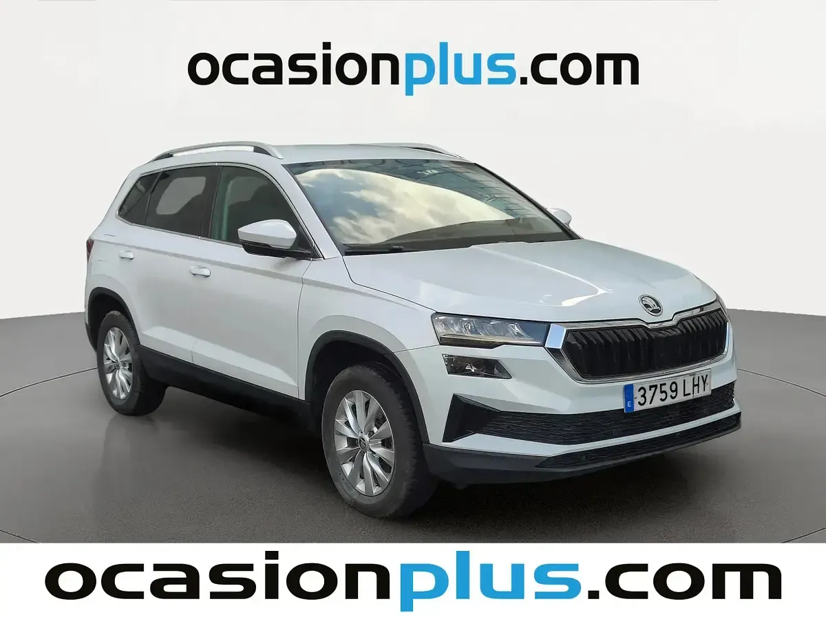 Usado Skoda Karoq Ambition 115 CV (84 kW) 2020 Blanco SUV